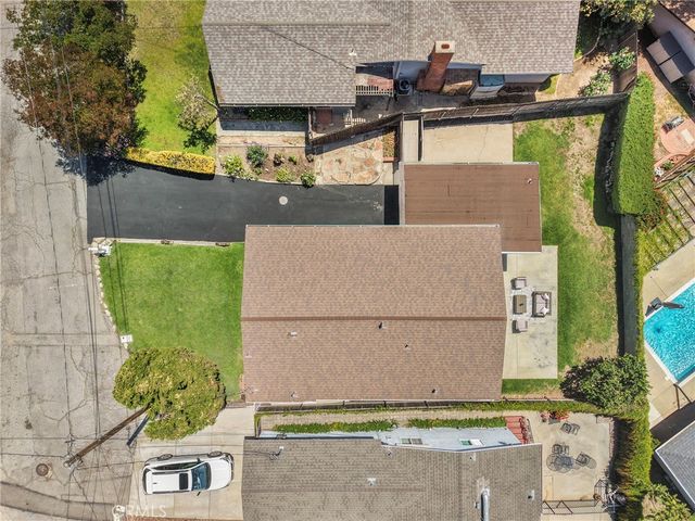 2530 Mary Street, Montrose, CA 91020