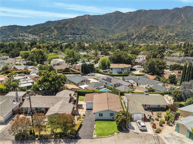 2530 Mary Street, Montrose, CA 91020