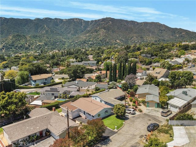 2530 Mary Street, Montrose, CA 91020