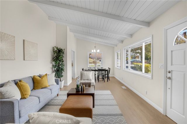 2530 Mary Street, Montrose, CA 91020