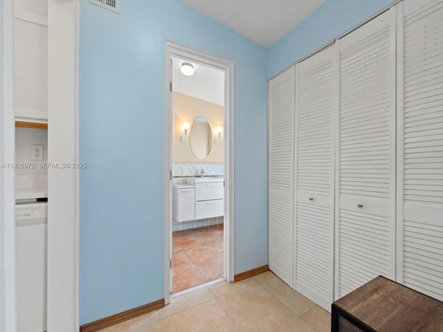 2133 SW 1st Ct, Fort Lauderdale, FL 33312