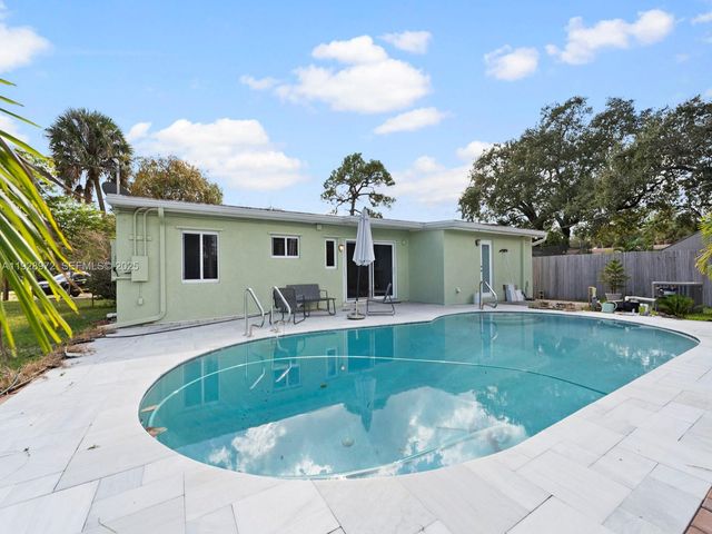 2133 SW 1st Ct, Fort Lauderdale, FL 33312