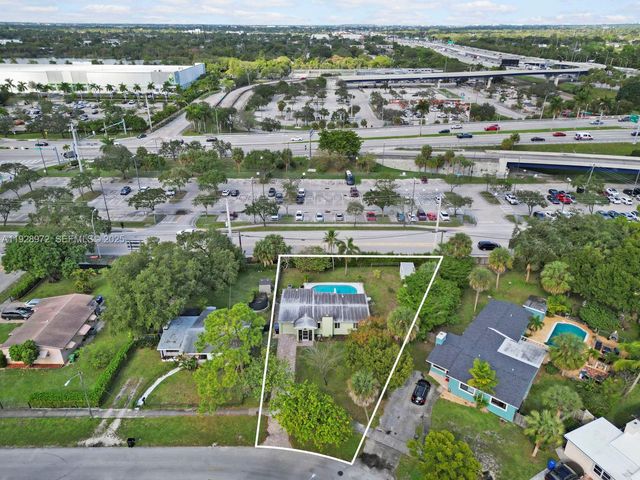 2133 SW 1st Ct, Fort Lauderdale, FL 33312