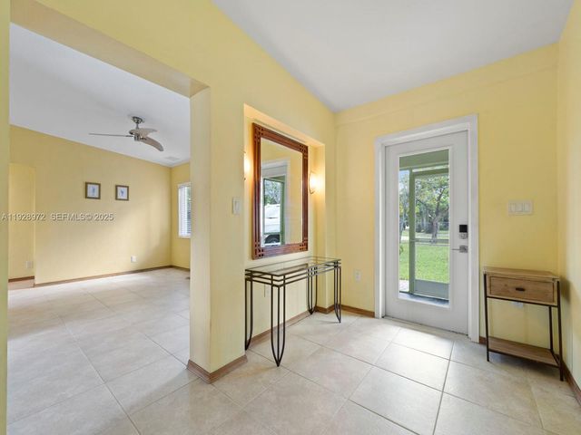 2133 SW 1st Ct, Fort Lauderdale, FL 33312