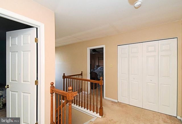 306 KINGSTON DR, Douglassville, PA 19518