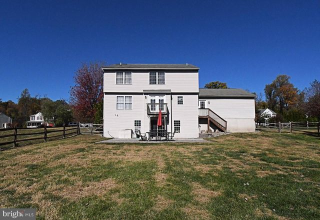 306 KINGSTON DR, Douglassville, PA 19518