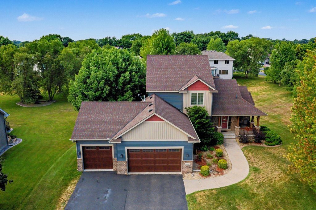 2252 132nd Court NE, Blaine, MN 55449