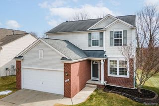 432 Otter Run Road, Holly Township, MI 48442