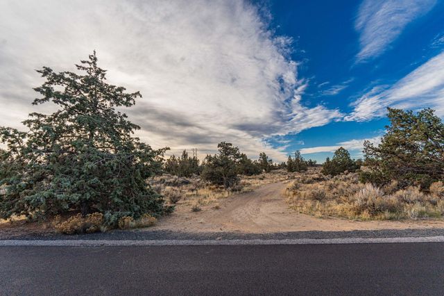17603 SW Chaparral Drive Lot 443, Powell Butte, OR 97753