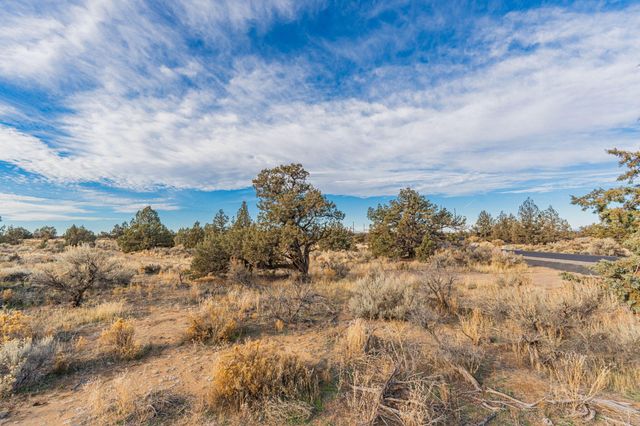 17603 SW Chaparral Drive Lot 443, Powell Butte, OR 97753