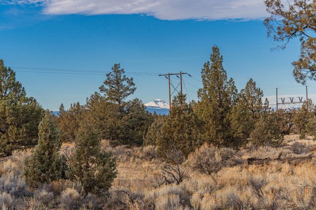 17603 SW Chaparral Drive Lot 443, Powell Butte, OR 97753