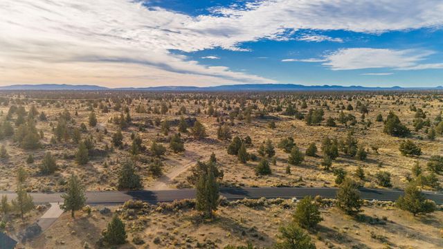 17603 SW Chaparral Drive Lot 443, Powell Butte, OR 97753
