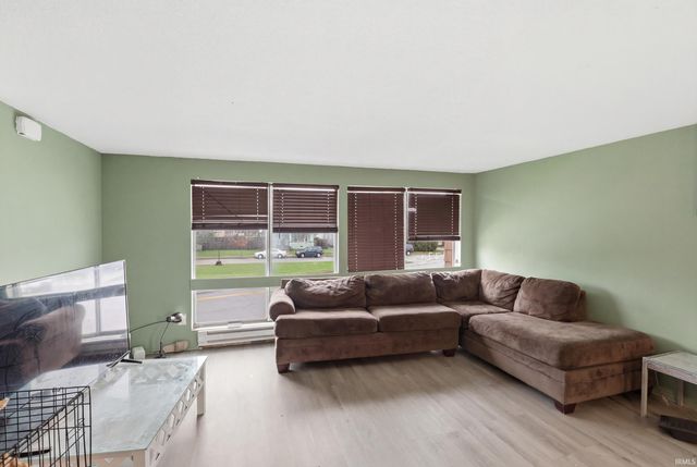 1821 E Pontiac Street, Fort Wayne, IN 46803