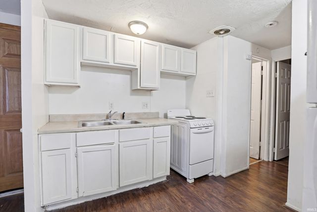 1821 E Pontiac Street, Fort Wayne, IN 46803