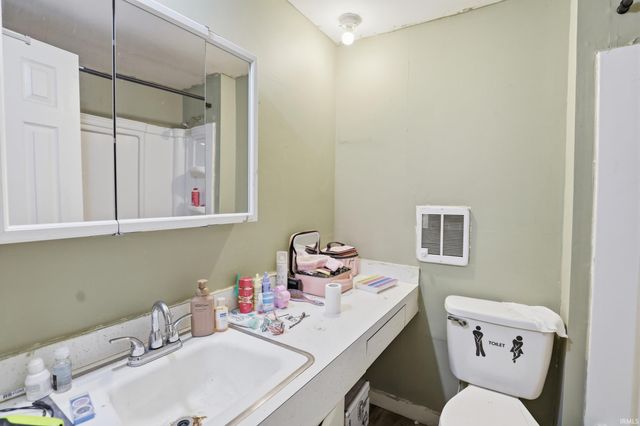 1821 E Pontiac Street, Fort Wayne, IN 46803