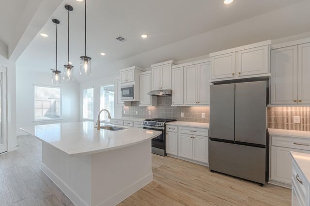 9721 Roaring River Falls Lane, Porter, TX 77365