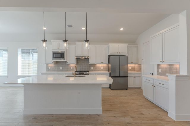 9721 Roaring River Falls Lane, Porter, TX 77365