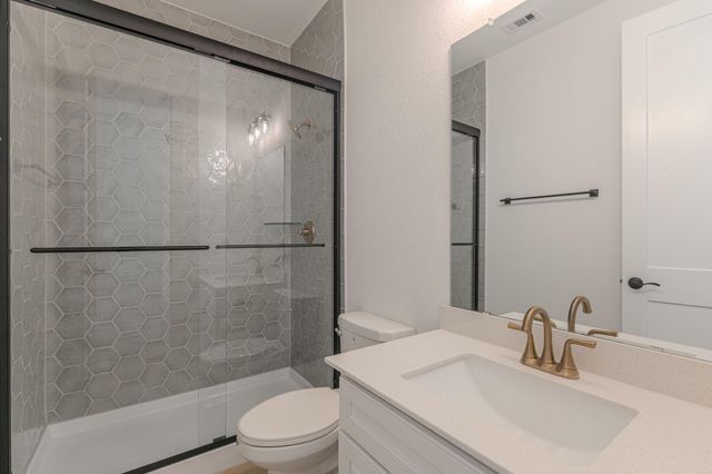 9721 Roaring River Falls Lane, Porter, TX 77365