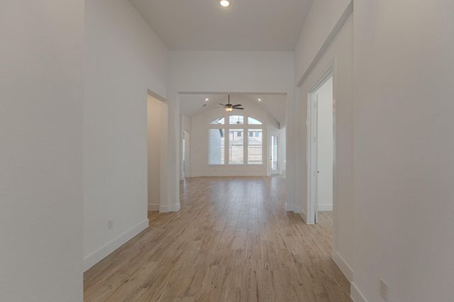 9721 Roaring River Falls Lane, Porter, TX 77365