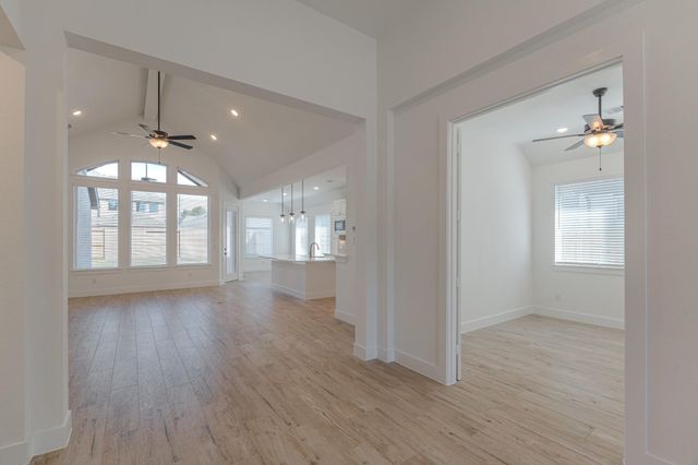 9721 Roaring River Falls Lane, Porter, TX 77365