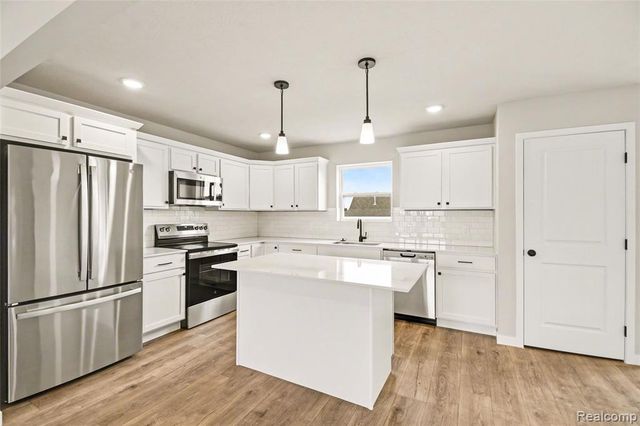 1217 Lockes Street, Howell, MI 48843