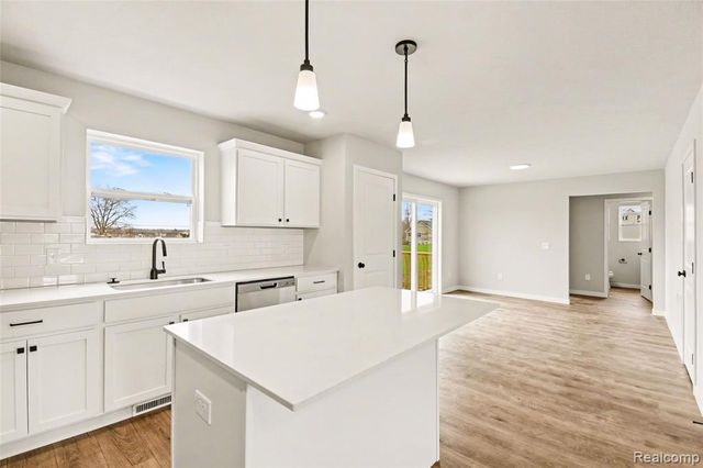 1217 Lockes Street, Howell, MI 48843
