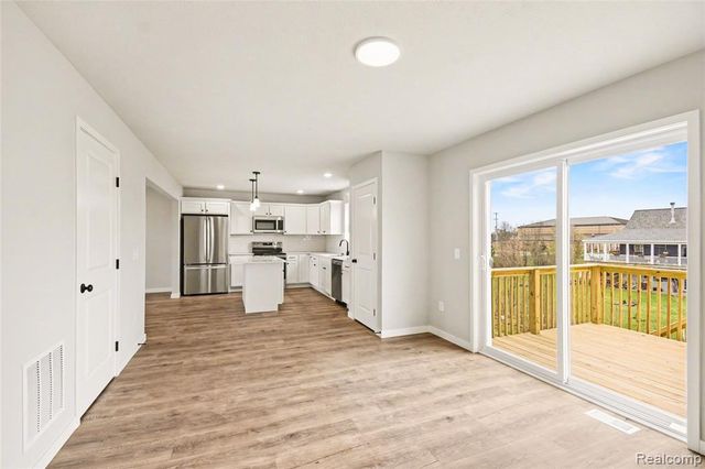 1217 Lockes Street, Howell, MI 48843