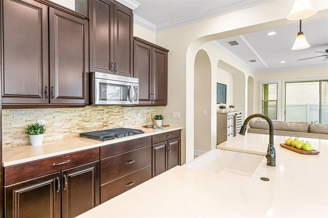 14252 CREEKBED CIRCLE, Winter Garden, FL 34787