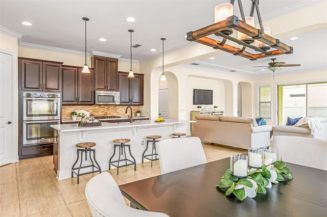 14252 CREEKBED CIRCLE, Winter Garden, FL 34787