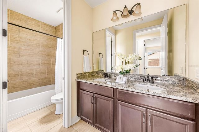 14252 CREEKBED CIRCLE, Winter Garden, FL 34787