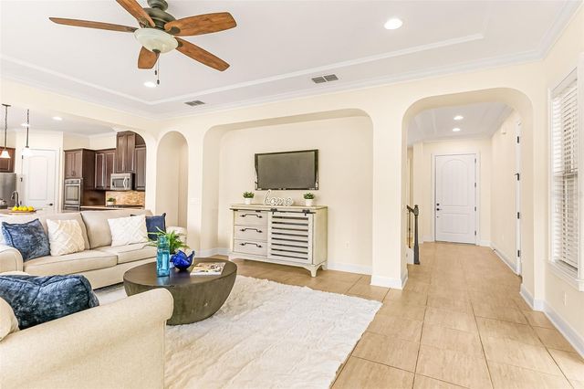 14252 CREEKBED CIRCLE, Winter Garden, FL 34787