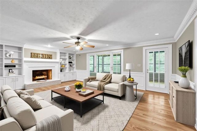 717 Oxford SW Court, Lilburn, GA 30047