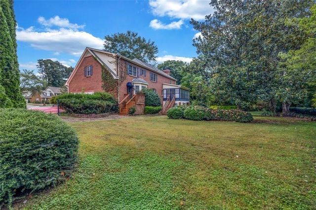 717 Oxford SW Court, Lilburn, GA 30047