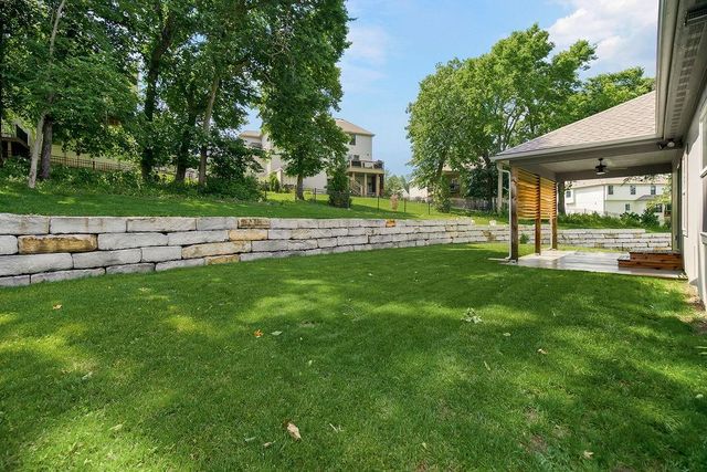 5807 N Bell Court, Kansas City, MO 64118