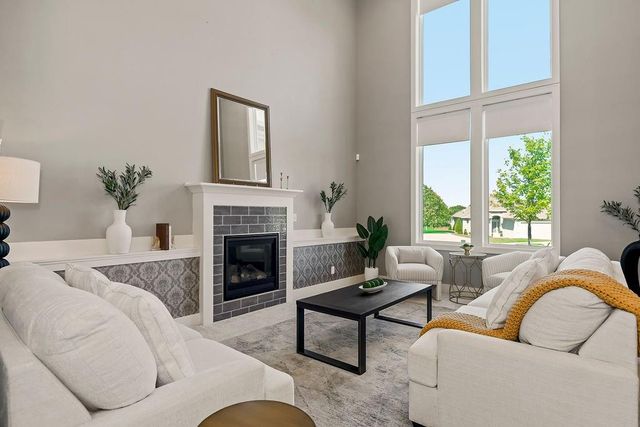 5807 N Bell Court, Kansas City, MO 64118