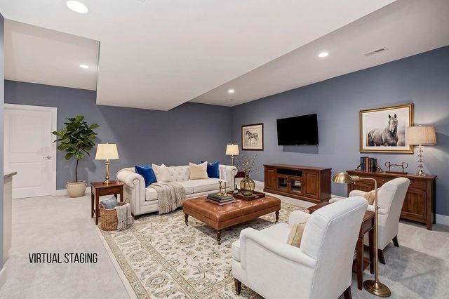 5807 N Bell Court, Kansas City, MO 64118