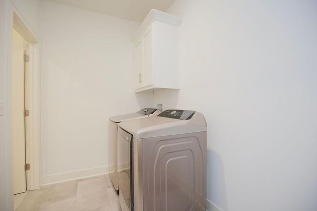 5807 N Bell Court, Kansas City, MO 64118