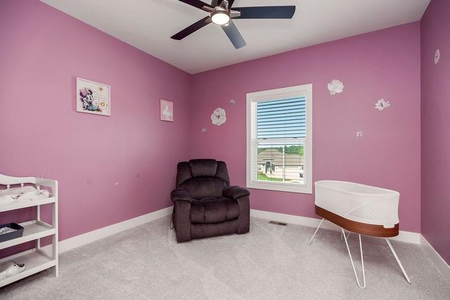 5807 N Bell Court, Kansas City, MO 64118
