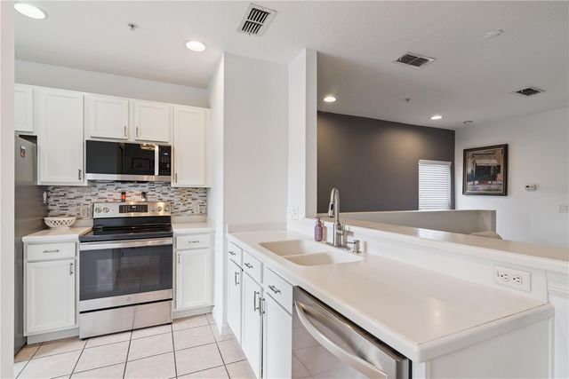335 LANSBROOK LANE, Winter Springs, FL 32708