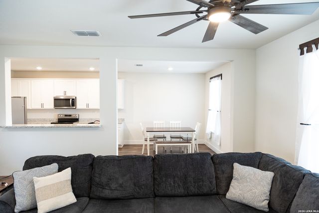 804 Sweetgrass, New Braunfels, TX 78130