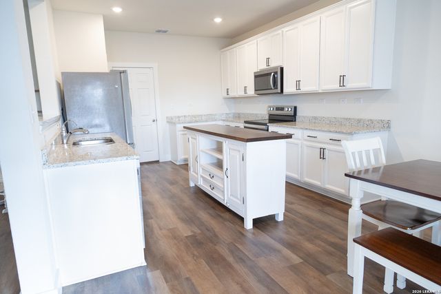 804 Sweetgrass, New Braunfels, TX 78130