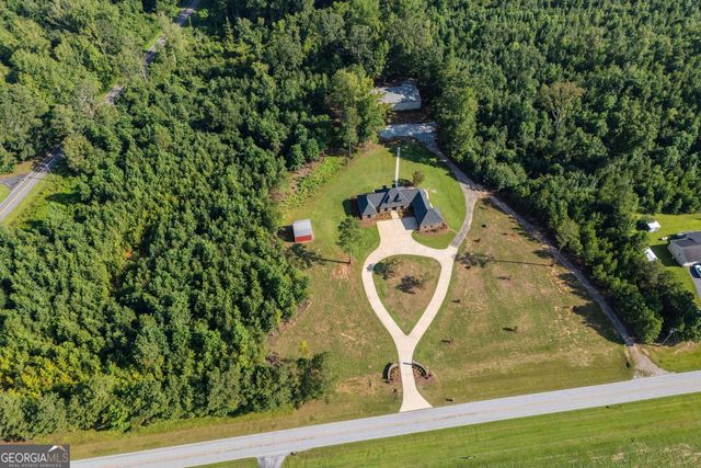 1360 Gum Creek Airport Road, Roopville, GA 30170