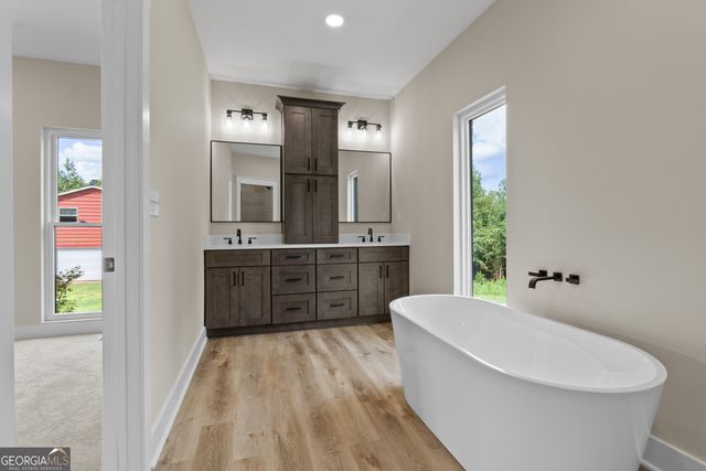 1360 Gum Creek Airport Road, Roopville, GA 30170