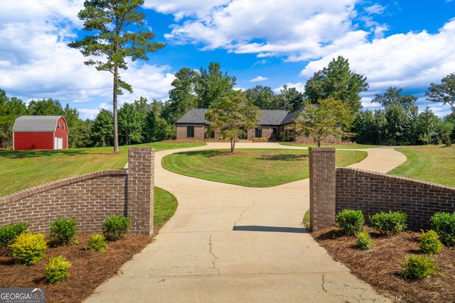 1360 Gum Creek Airport Road, Roopville, GA 30170