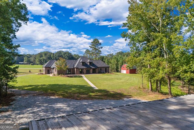 1360 Gum Creek Airport Road, Roopville, GA 30170