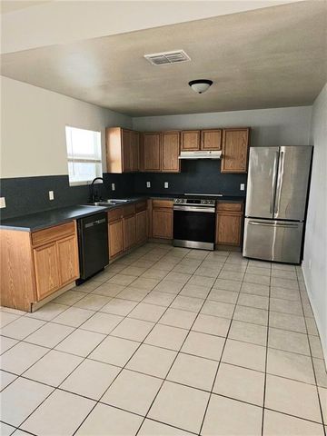 1130 Jonnell St, Corpus Christi, TX 78418