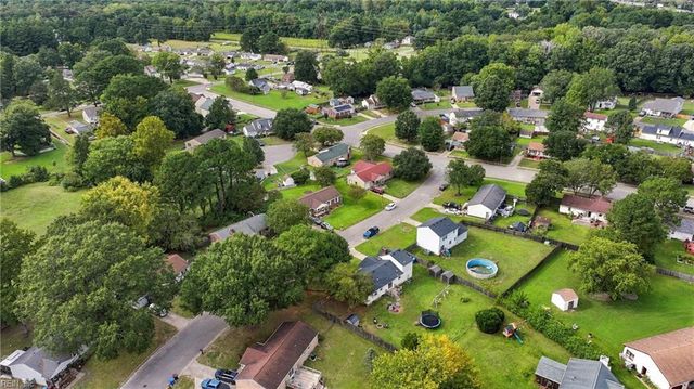 3221 Stefanie CT, Chesapeake, VA 23323