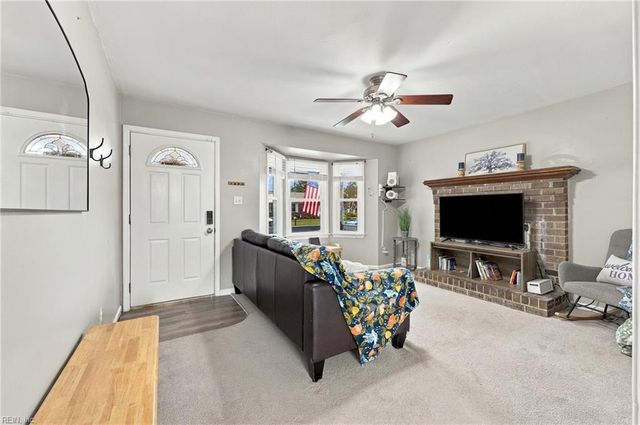 3221 Stefanie CT, Chesapeake, VA 23323