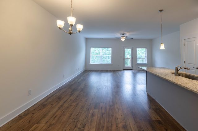 1109 Sweetleaf Dr, Franklin, TN 37064