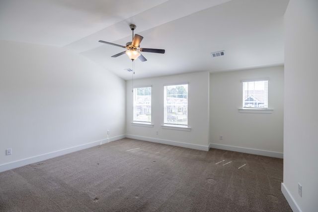 1109 Sweetleaf Dr, Franklin, TN 37064